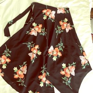 Top Shop Floral high waisted skirt